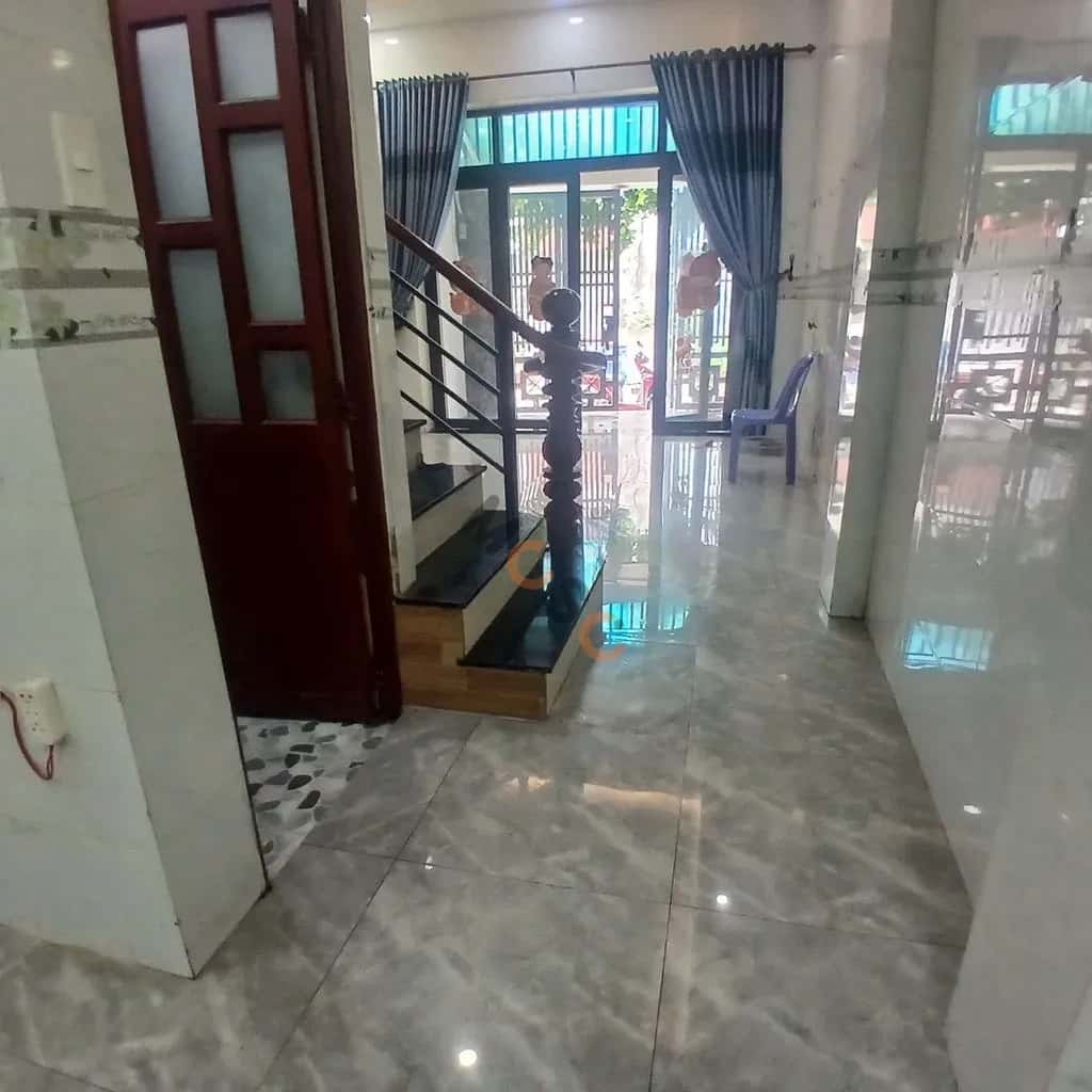 Cho thuê nhà hẻm đường tlộ43 Thủ Đức, TP.HCM – 5 phòng ngủ, giá 12 triệu — Hình 2 Cho thuê nhà hẻm đường tlộ43 Thủ Đức, TP.HCM – 5 phòng ngủ, giá 12 triệu — Hình 2