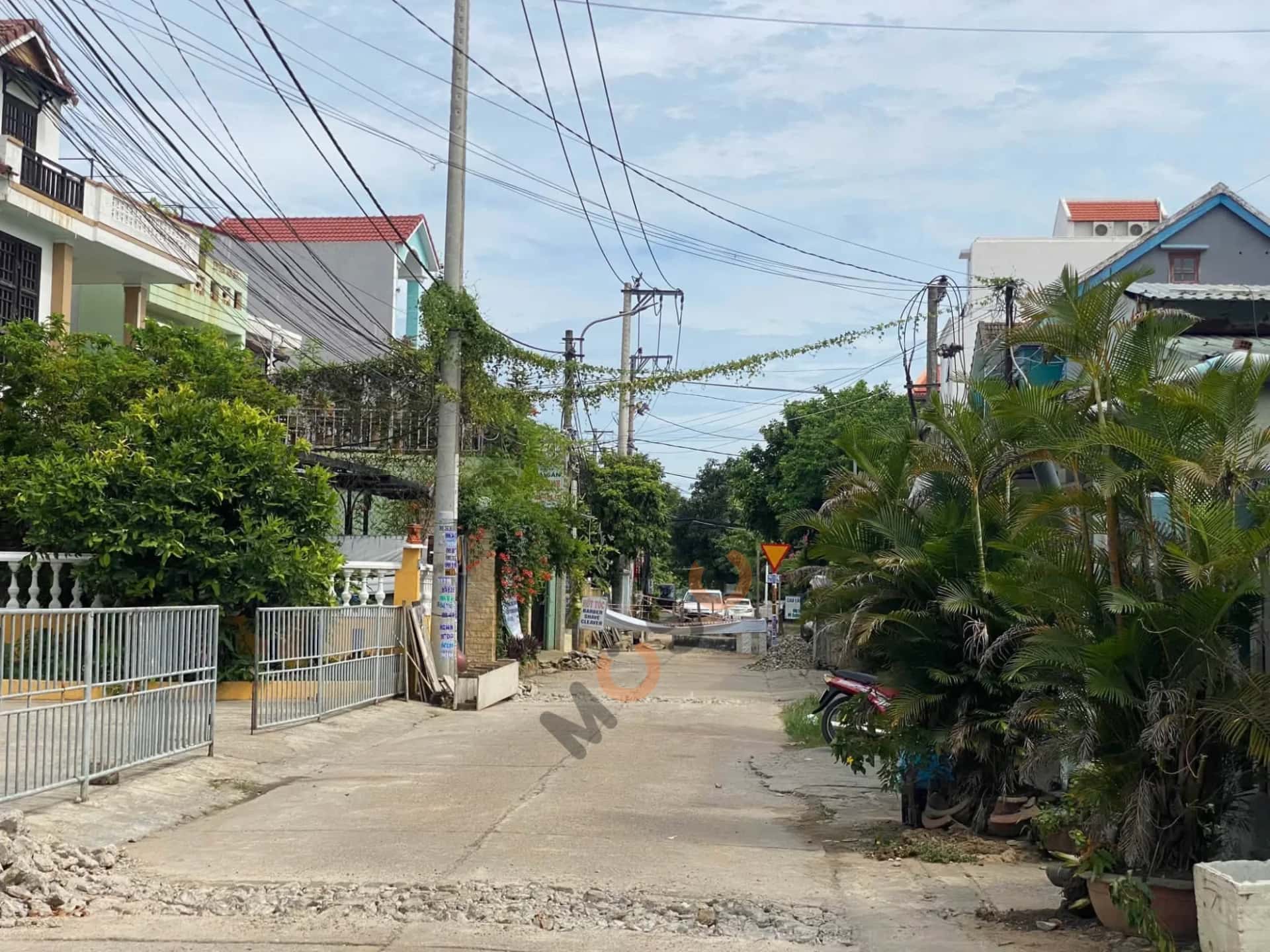 Bán nhà mặt tiền Phạm Ngũ Lão Thành phố Hội An, Quảng Nam – 7 phòng ngủ, giá 10.5 tỷ — Hình 3 Bán nhà mặt tiền Phạm Ngũ Lão Thành phố Hội An, Quảng Nam – 7 phòng ngủ, giá 10.5 tỷ — Hình 3
