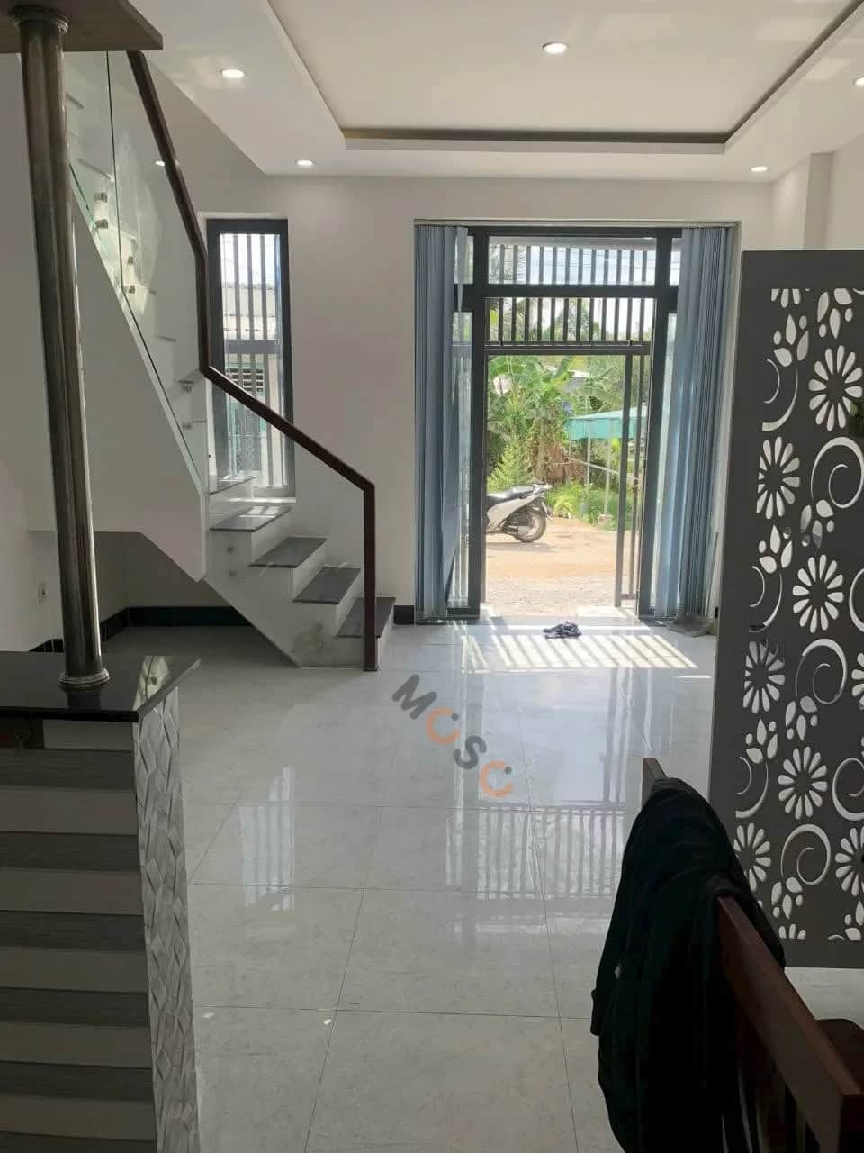 Bán nhà mặt tiền đường Cặp Sông Cái Răng Bé Quận Cái Răng, TP. Cần Thơ – 3 phòng ngủ, giá 1.7 tỷ Bán nhà mặt tiền đường Cặp Sông Cái Răng Bé Quận Cái Răng, TP. Cần Thơ – 3 phòng ngủ, giá 1.7 tỷ