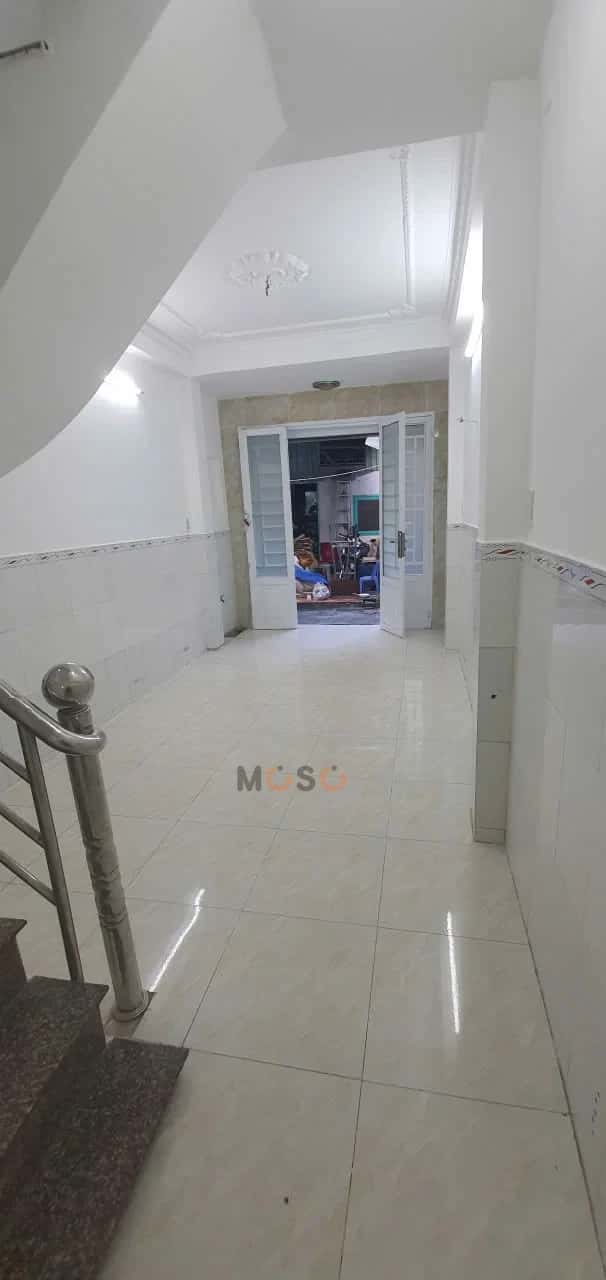 Bán nhà hẻm đường Mai Hắc Đế Quận 8, TP.HCM – 2 phòng ngủ, giá 3.4 tỷ — Hình 3 Bán nhà hẻm đường Mai Hắc Đế Quận 8, TP.HCM – 2 phòng ngủ, giá 3.4 tỷ — Hình 3