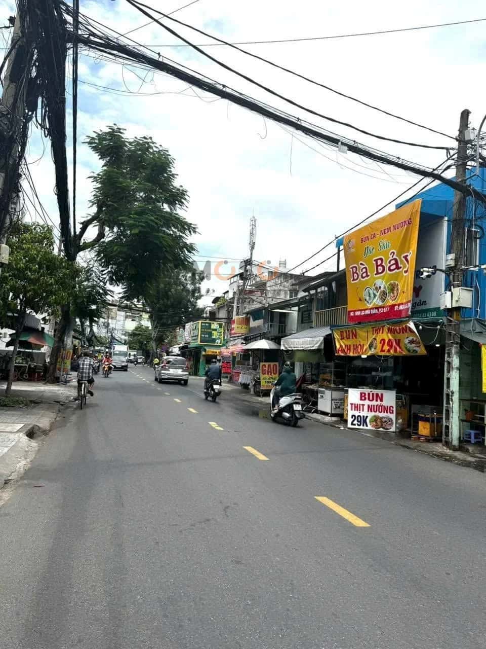 Bán nhà hẻm Lạc Long Quân Quận 11, TP.HCM – 5 phòng ngủ, giá 5 tỷ — Hình 2 Bán nhà hẻm Lạc Long Quân Quận 11, TP.HCM – 5 phòng ngủ, giá 5 tỷ — Hình 2