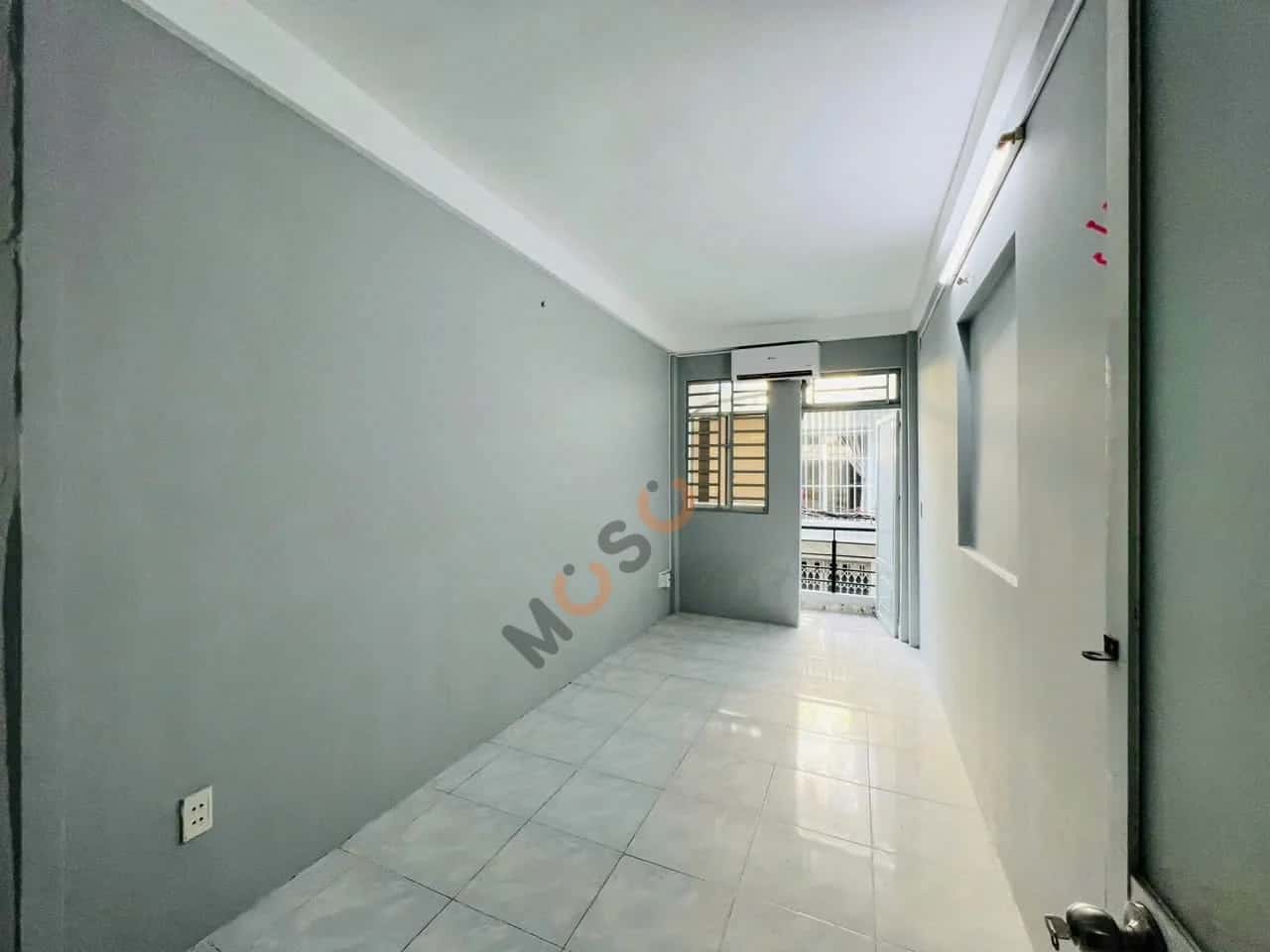Bán nhà hẻm Nguyễn Ngọc Lộc Quận 10, TP.HCM – 6 phòng ngủ, giá 6.8 tỷ — Hình 3 Bán nhà hẻm Nguyễn Ngọc Lộc Quận 10, TP.HCM – 6 phòng ngủ, giá 6.8 tỷ — Hình 3