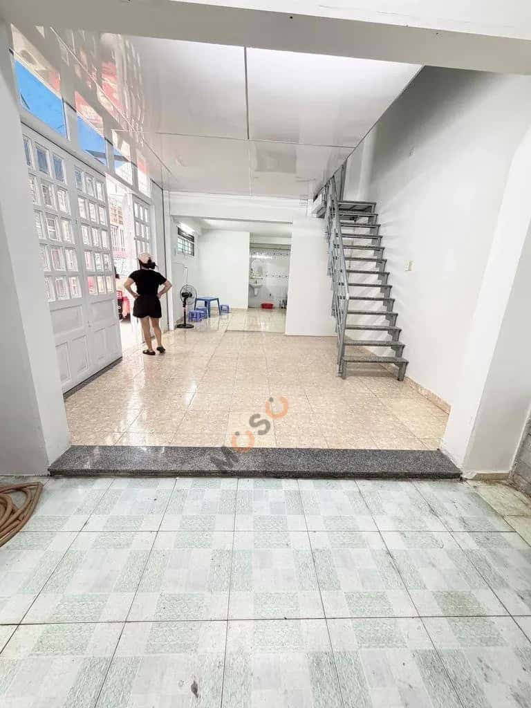 Cho thuê nhà hẻm Đường Đô Đốc Long Tân Phú, TP.HCM – 3 phòng ngủ, giá 11 triệu — Hình 2 Cho thuê nhà hẻm Đường Đô Đốc Long Tân Phú, TP.HCM – 3 phòng ngủ, giá 11 triệu — Hình 2