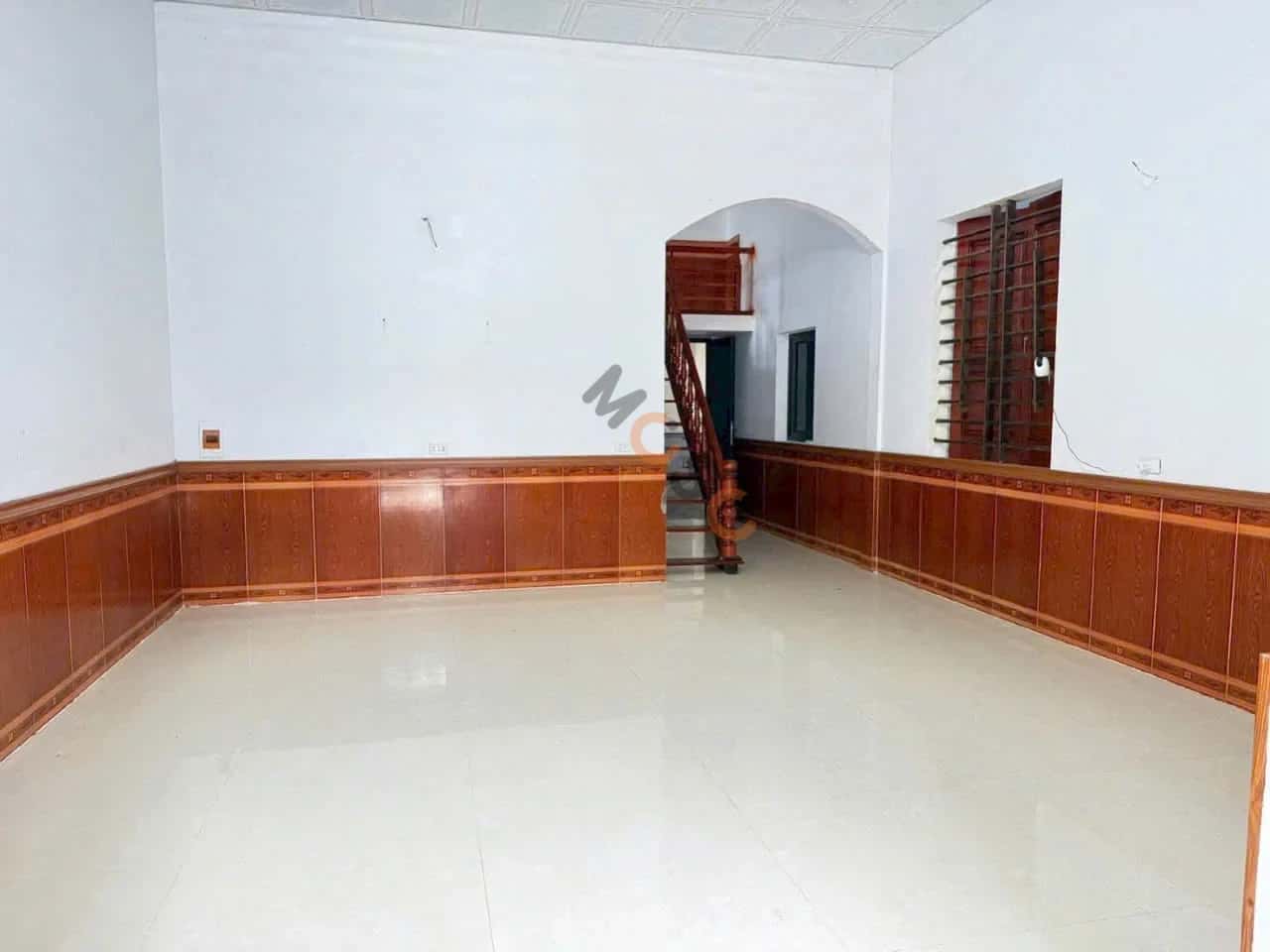 Bán nhà hẻm Nguyễn Văn Tố Thành phố Vinh, Nghệ An – 2 phòng ngủ, giá 3.8 tỷ — Hình 2 Bán nhà hẻm Nguyễn Văn Tố Thành phố Vinh, Nghệ An – 2 phòng ngủ, giá 3.8 tỷ — Hình 2