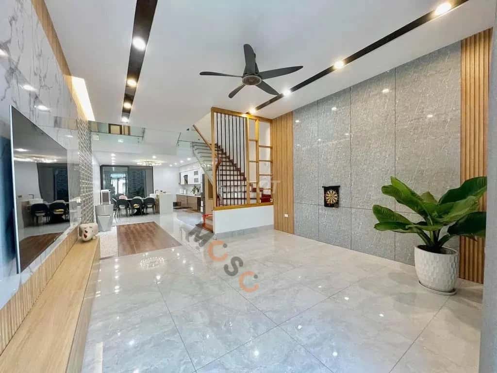 Cho thuê nhà hẻm Đường Số 8 Quận 10, TP.HCM – 5 phòng ngủ, giá 20 triệu — Hình 2 Cho thuê nhà hẻm Đường Số 8 Quận 10, TP.HCM – 5 phòng ngủ, giá 20 triệu — Hình 2