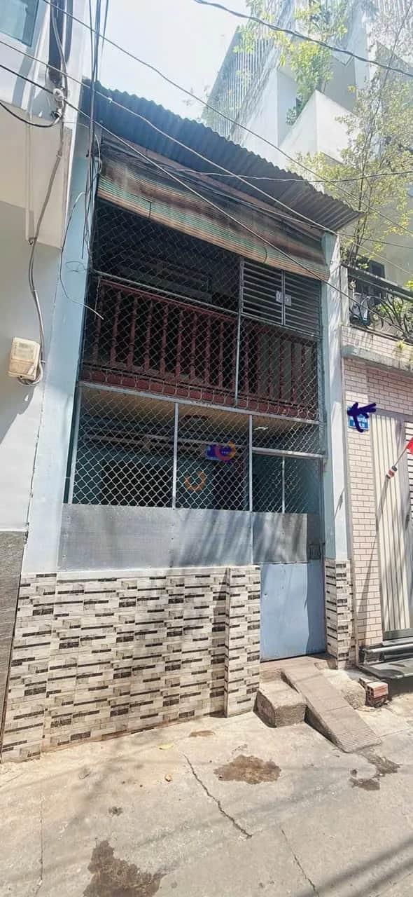 Bán nhà hẻm đường Ngô Quyền Quận 10, TP.HCM – 1 phòng ngủ, giá 6.3 tỷ Bán nhà hẻm đường Ngô Quyền Quận 10, TP.HCM – 1 phòng ngủ, giá 6.3 tỷ
