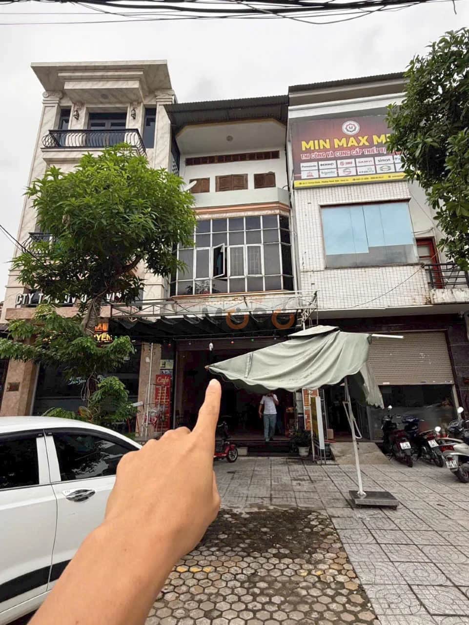 Bán nhà mặt tiền Trường Chinh Thành phố Vinh, Nghệ An – 3 phòng ngủ, giá 10.5 tỷ Bán nhà mặt tiền Trường Chinh Thành phố Vinh, Nghệ An – 3 phòng ngủ, giá 10.5 tỷ