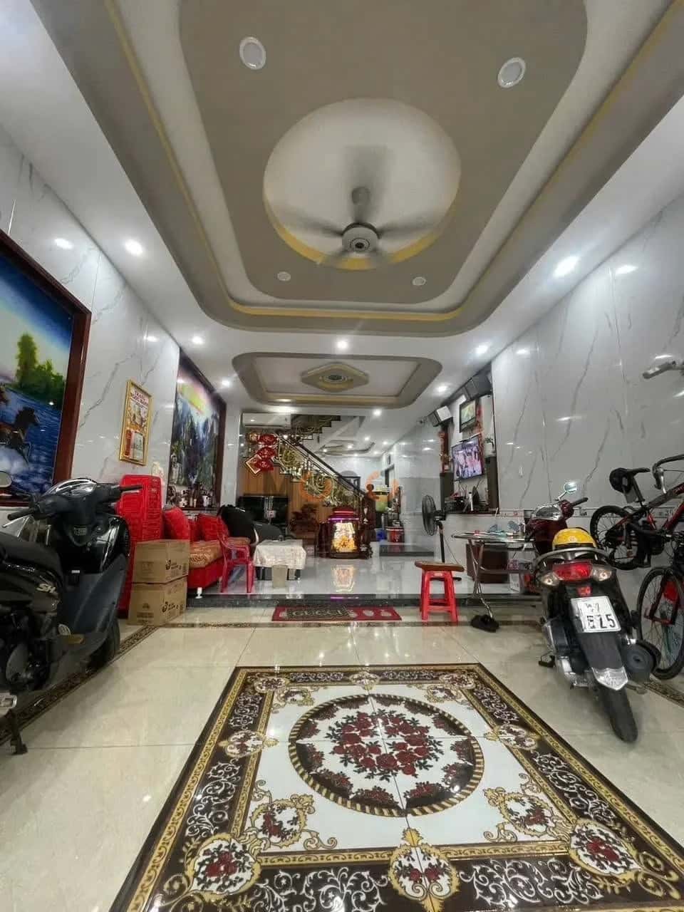 Bán nhà mặt tiền đường GS2 Thành phố Dĩ An, Bình Dương – 4 phòng ngủ, giá 11.5 tỷ — Hình 2 Bán nhà mặt tiền đường GS2 Thành phố Dĩ An, Bình Dương – 4 phòng ngủ, giá 11.5 tỷ — Hình 2