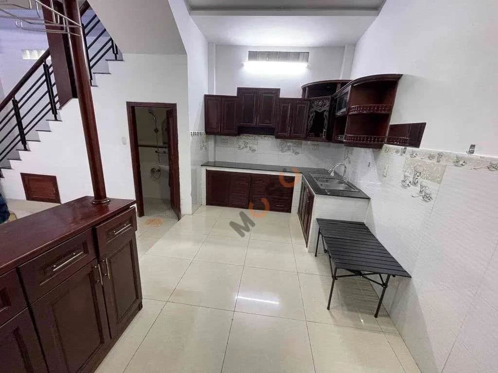 Cho thuê nhà hẻm Trần Quốc Thảo Quận 3, TP.HCM – 5 phòng ngủ, giá 18 triệu Cho thuê nhà hẻm Trần Quốc Thảo Quận 3, TP.HCM – 5 phòng ngủ, giá 18 triệu