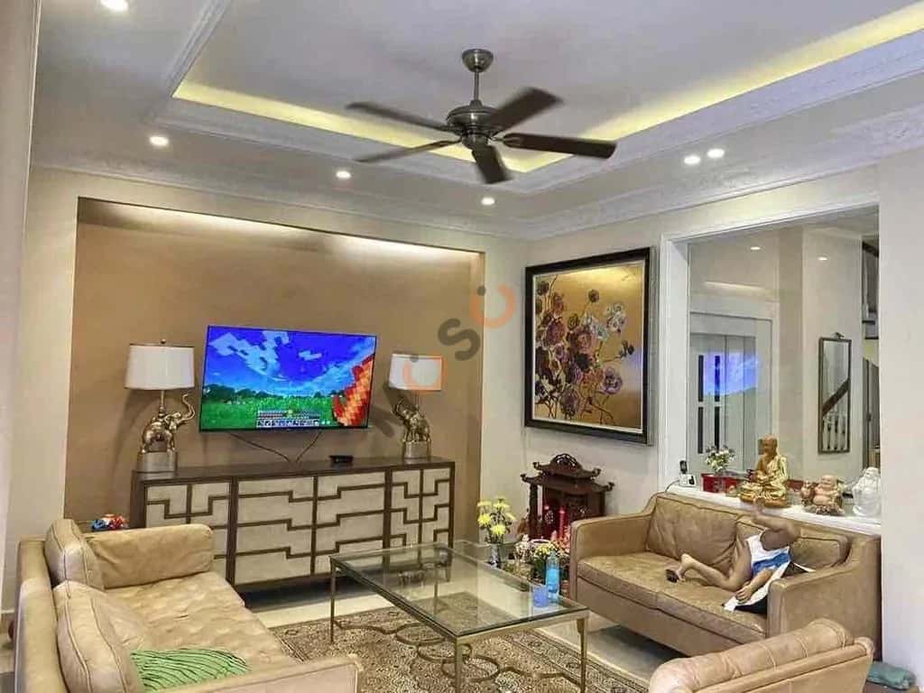 Cho thuê nhà hẻm Quận 7, Ho Chi Minh – 4 phòng ngủ, giá 100 triệu — Hình 3 Cho thuê nhà hẻm Quận 7, Ho Chi Minh – 4 phòng ngủ, giá 100 triệu — Hình 3
