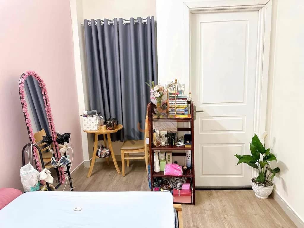 Cho thuê nhà mặt tiền Đường Hoàng Diệu Quận 4, TP.HCM – 1 phòng ngủ, giá 4 triệu Cho thuê nhà mặt tiền Đường Hoàng Diệu Quận 4, TP.HCM – 1 phòng ngủ, giá 4 triệu