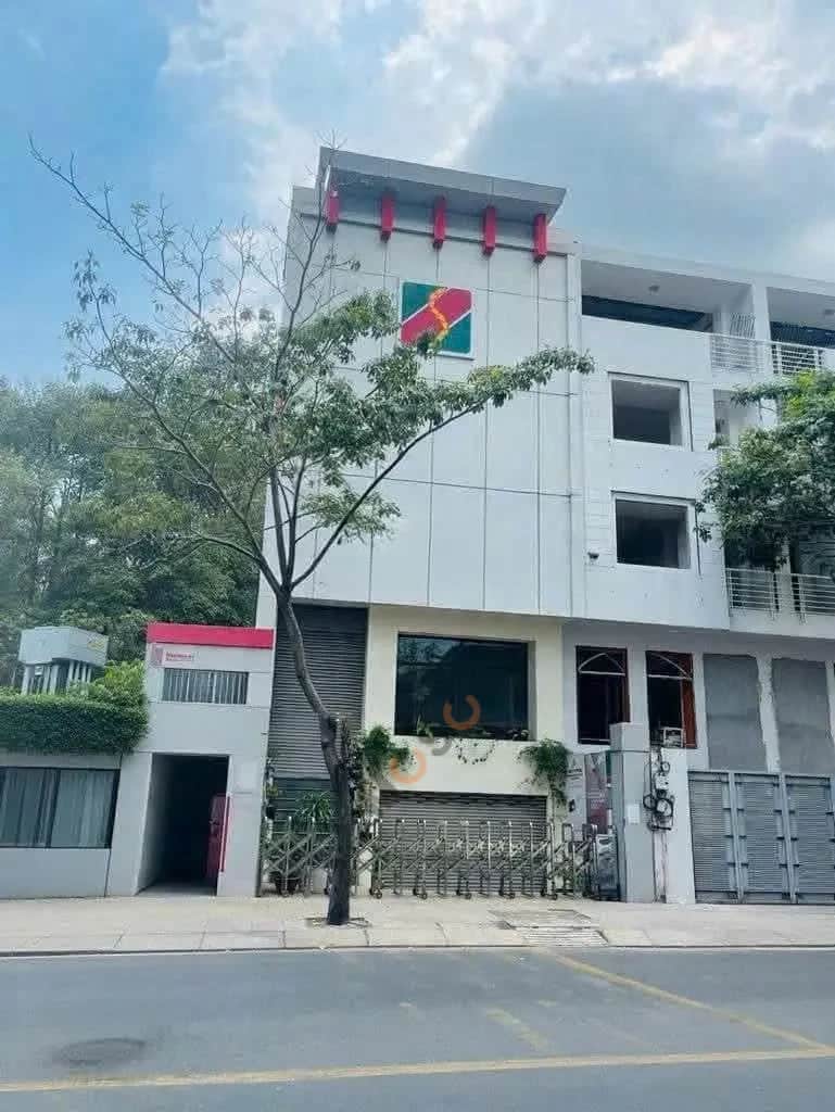 Cho thuê nhà mặt tiền phổ quang Quận Phú Nhuận, Ho Chi Minh – giá 60 triệu Cho thuê nhà mặt tiền phổ quang Quận Phú Nhuận, Ho Chi Minh – giá 60 triệu