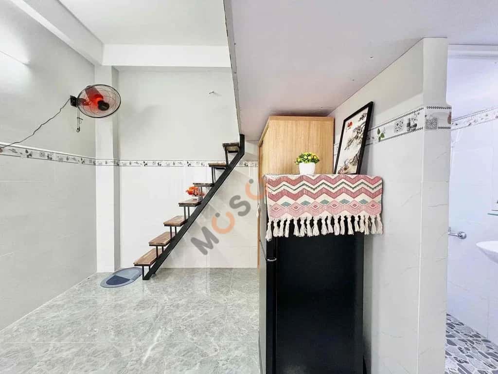 Cho thuê căn hộ chung cư Hẻm 496 Dương Quảng Hàm Gò Vấp, TP.HCM – 1 phòng ngủ, giá 4 triệu — Hình 3 Cho thuê căn hộ chung cư Hẻm 496 Dương Quảng Hàm Gò Vấp, TP.HCM – 1 phòng ngủ, giá 4 triệu — Hình 3