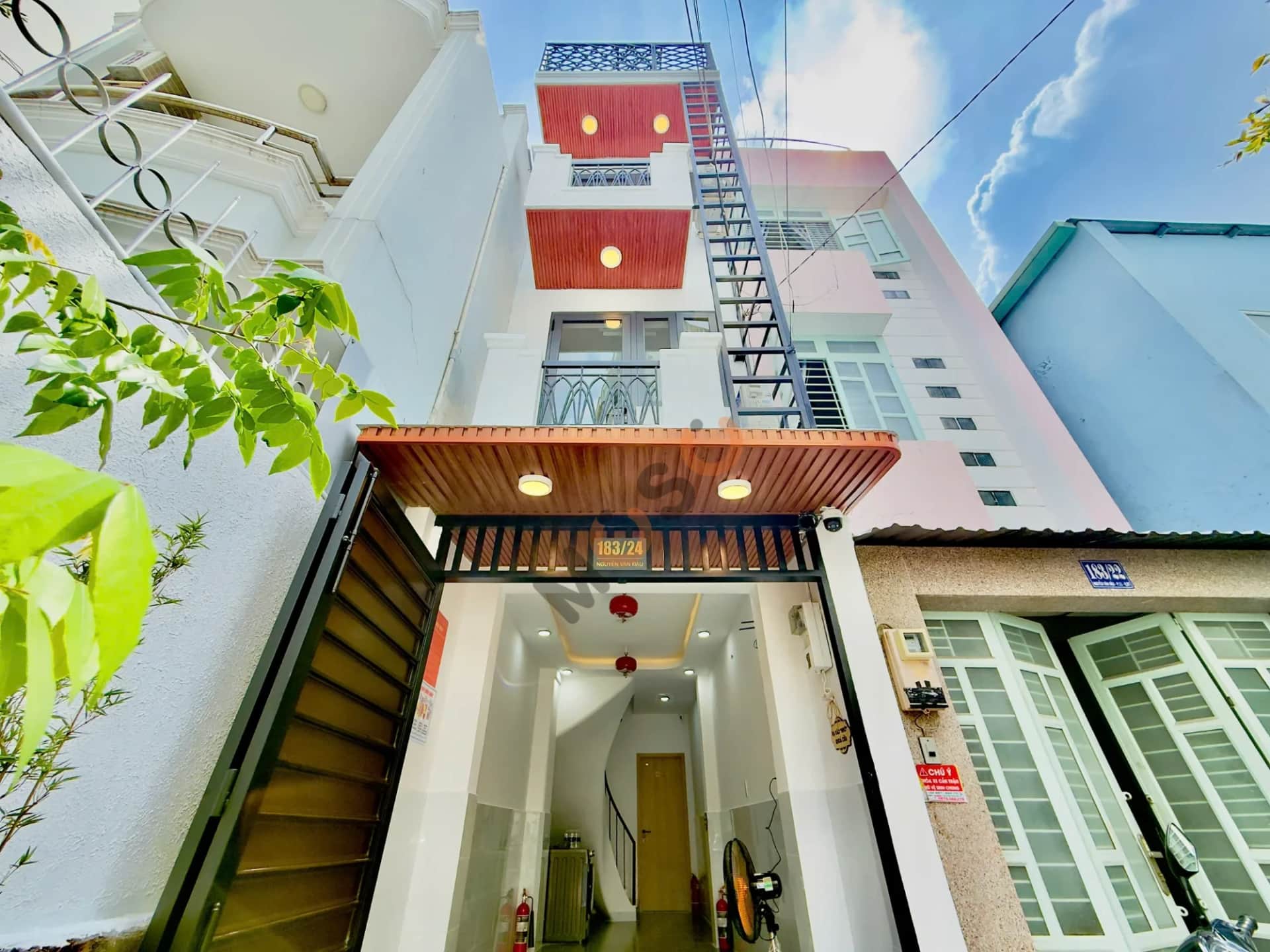 Bán nhà hẻm Nguyễn Văn Đậu Quận Bình Thạnh, TP.HCM – 6 phòng ngủ, giá 6.3 tỷ Bán nhà hẻm Nguyễn Văn Đậu Quận Bình Thạnh, TP.HCM – 6 phòng ngủ, giá 6.3 tỷ