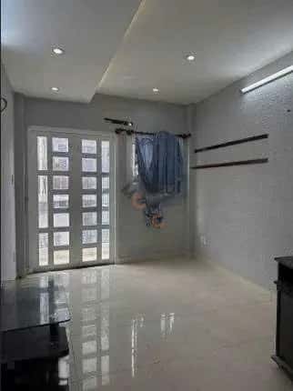 Cho thuê nhà mặt tiền Đường Xóm Đất Quận 11, TP.HCM – 3 phòng ngủ, giá 18 triệu — Hình 3 Cho thuê nhà mặt tiền Đường Xóm Đất Quận 11, TP.HCM – 3 phòng ngủ, giá 18 triệu — Hình 3