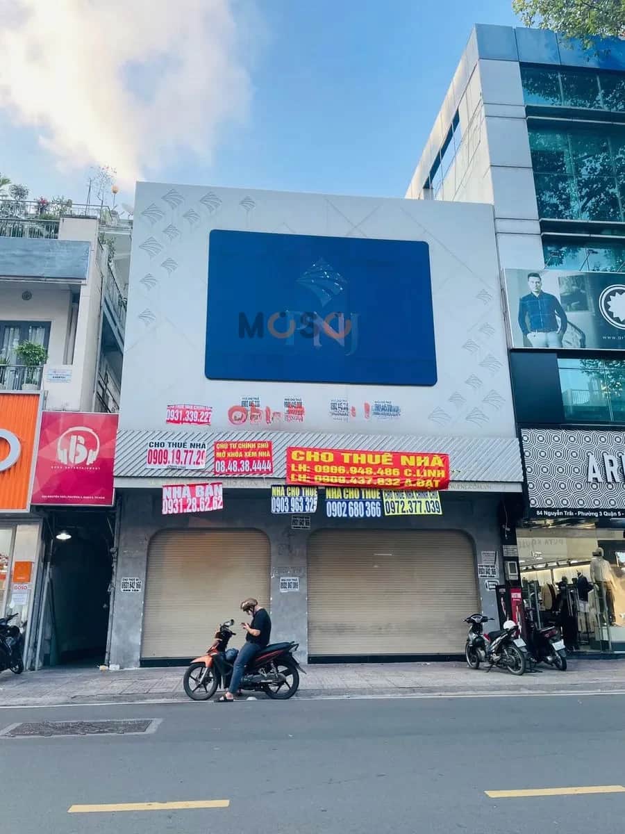 Cho thuê nhà mặt tiền Đường Nguyễn Trãi Quận 5, TP.HCM – giá 250 triệu Cho thuê nhà mặt tiền Đường Nguyễn Trãi Quận 5, TP.HCM – giá 250 triệu