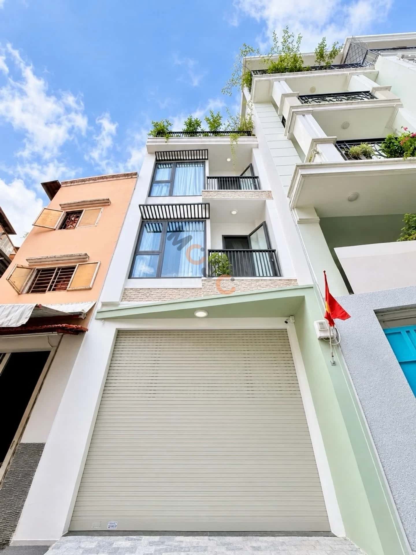 Bán nhà hẻm Huỳnh Văn Bánh Quận Phú Nhuận, TP.HCM – 4 phòng ngủ, giá 15.5 tỷ — Hình 2 Bán nhà hẻm Huỳnh Văn Bánh Quận Phú Nhuận, TP.HCM – 4 phòng ngủ, giá 15.5 tỷ — Hình 2