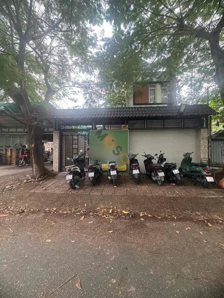 Cho thuê nhà hẻm Đường Vành Đai Trong Bình Tân, TP.HCM – 5 phòng ngủ, giá 28 triệu Cho thuê nhà hẻm Đường Vành Đai Trong Bình Tân, TP.HCM – 5 phòng ngủ, giá 28 triệu