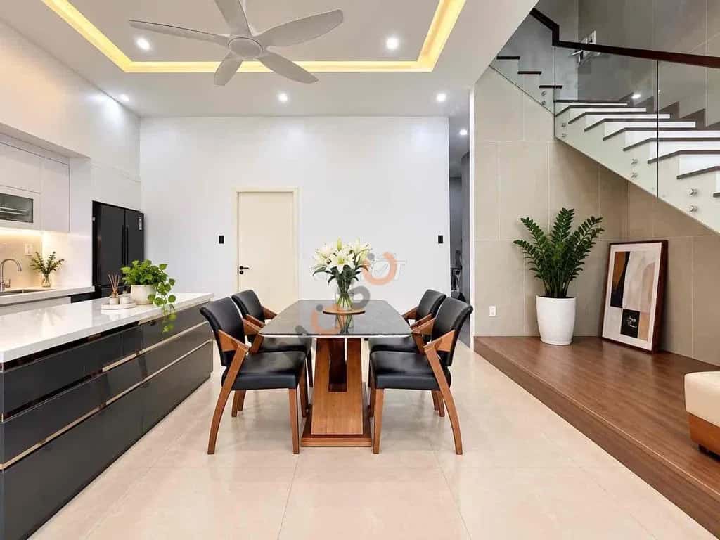 Cho thuê nhà mặt tiền Vùng Trung 3 Ngũ Hành Sơn, Đà Nẵng – 3 phòng ngủ, giá 32 triệu — Hình 3 Cho thuê nhà mặt tiền Vùng Trung 3 Ngũ Hành Sơn, Đà Nẵng – 3 phòng ngủ, giá 32 triệu — Hình 3