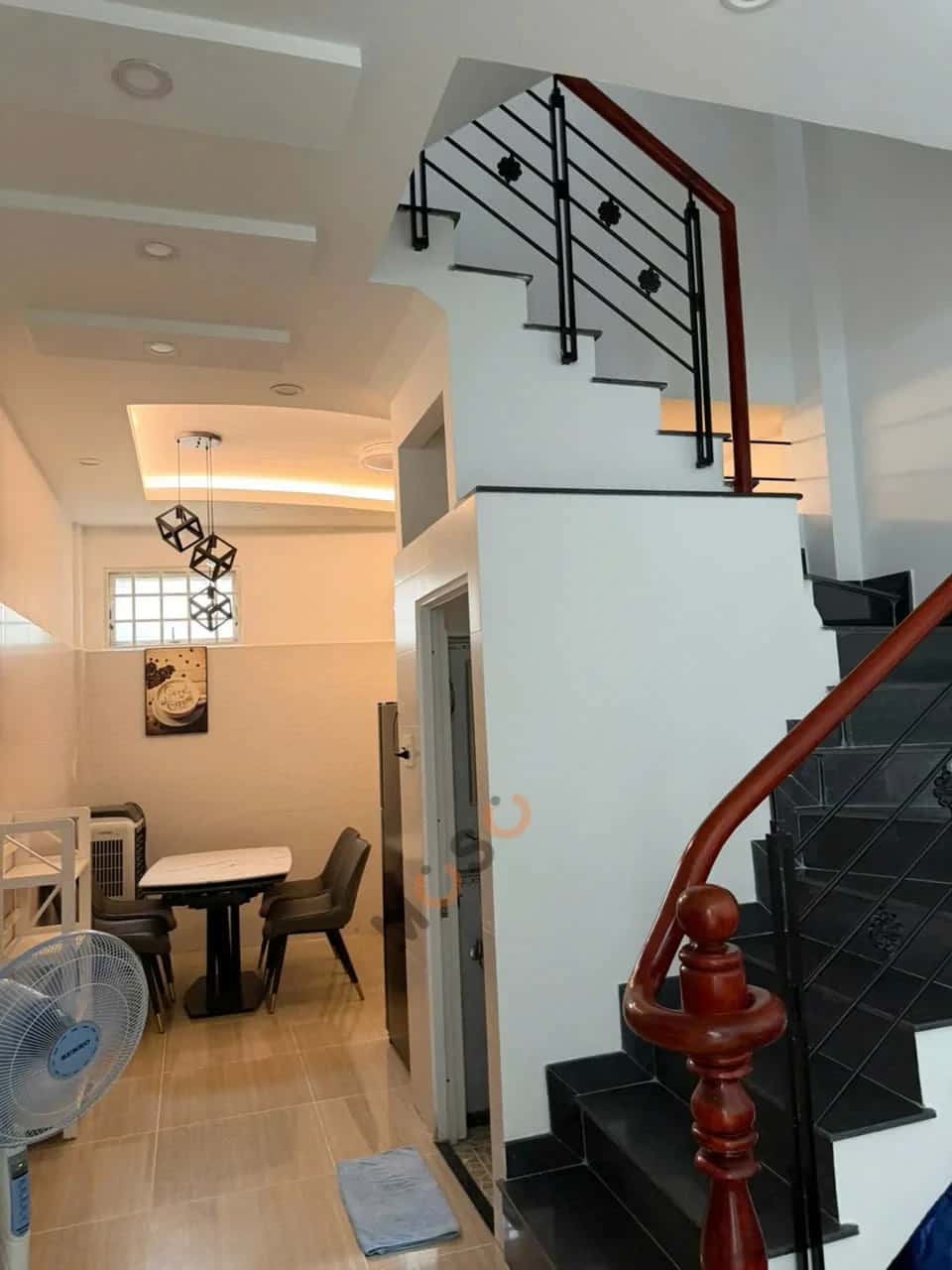 Bán nhà hẻm Phan Đăng Lưu Quận Phú Nhuận, TP.HCM – 5 phòng ngủ, giá 8.3 tỷ — Hình 2 Bán nhà hẻm Phan Đăng Lưu Quận Phú Nhuận, TP.HCM – 5 phòng ngủ, giá 8.3 tỷ — Hình 2