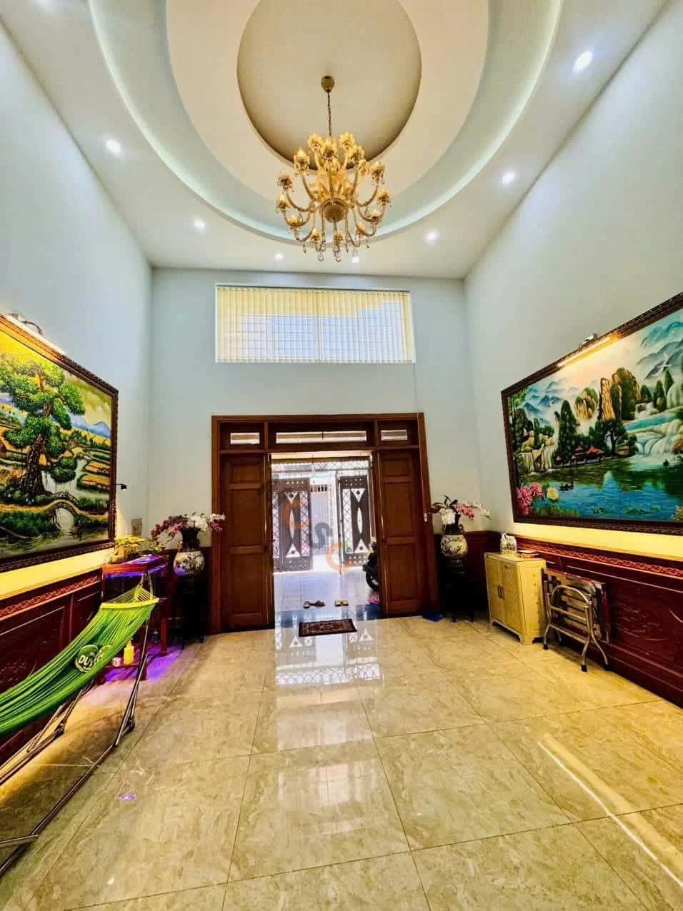 Bán nhà hẻm Thạnh Lộc 37 Quận 12, TP.HCM – 3 phòng ngủ, giá 7 tỷ — Hình 2 Bán nhà hẻm Thạnh Lộc 37 Quận 12, TP.HCM – 3 phòng ngủ, giá 7 tỷ — Hình 2