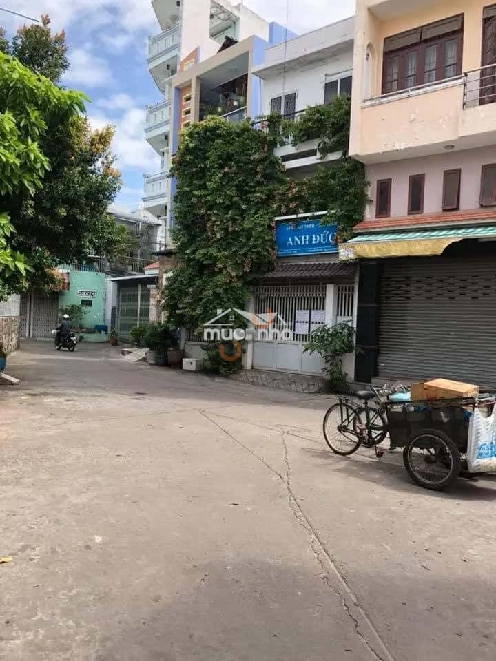 Cho thuê nhà hẻm Cư Xá Phú Lâm B Quận 6, TP.HCM – 3 phòng ngủ, giá 15 triệu — Hình 2 Cho thuê nhà hẻm Cư Xá Phú Lâm B Quận 6, TP.HCM – 3 phòng ngủ, giá 15 triệu — Hình 2