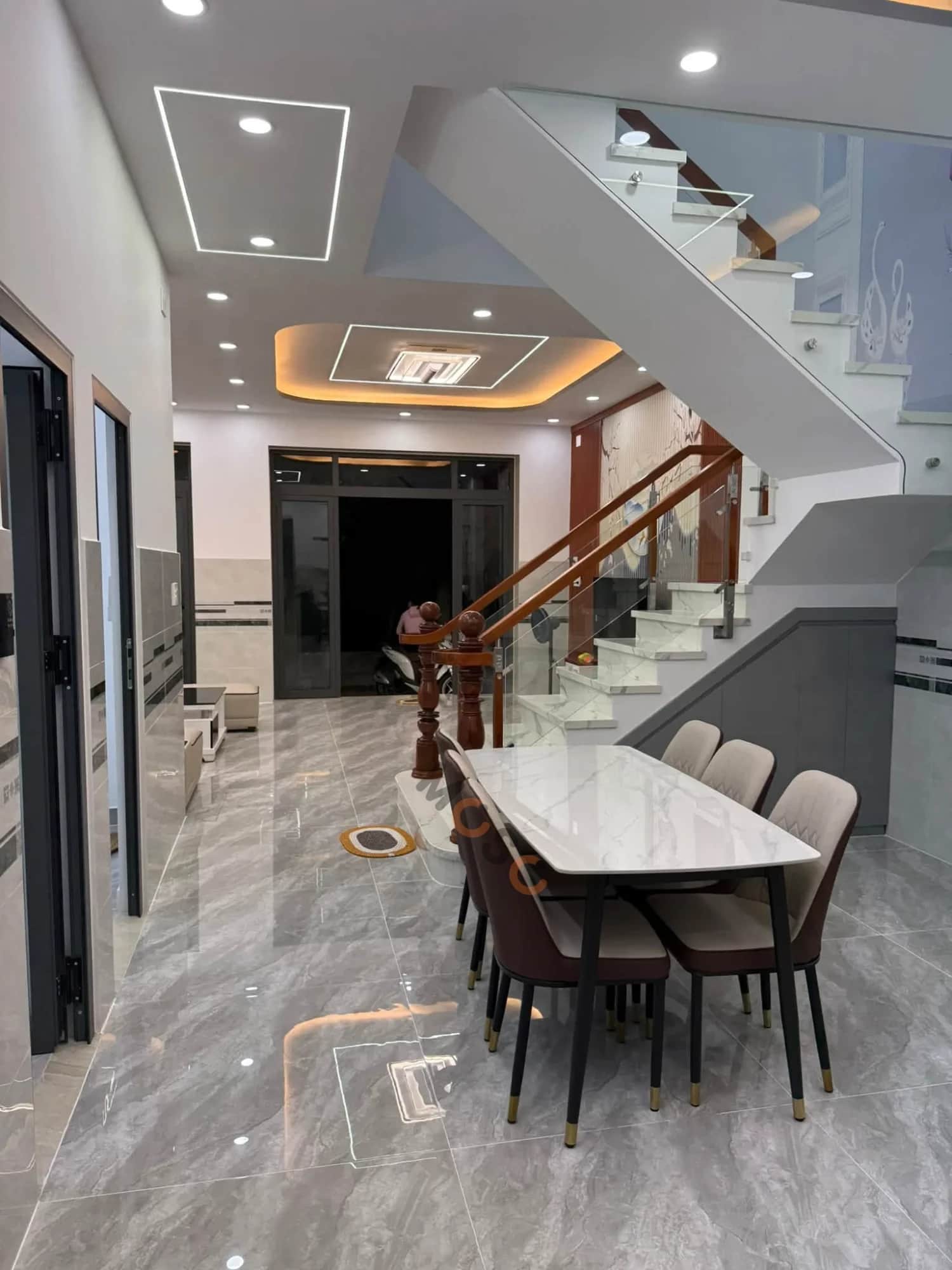 Bán nhà hẻm Nguyễn Thị Thử Huyện Hóc Môn, TP.HCM – 5 phòng ngủ, giá 5.5 tỷ Bán nhà hẻm Nguyễn Thị Thử Huyện Hóc Môn, TP.HCM – 5 phòng ngủ, giá 5.5 tỷ