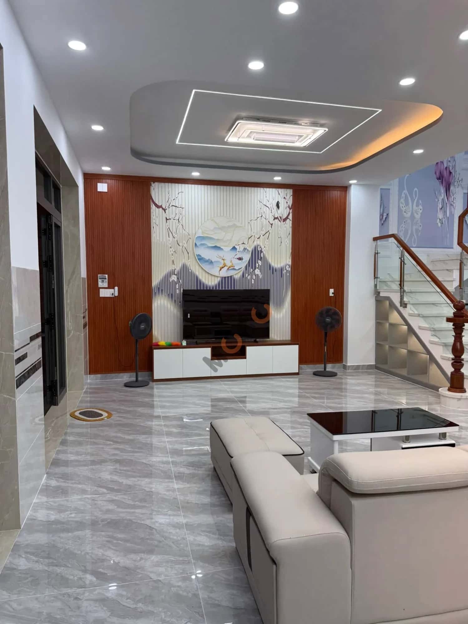 Bán nhà hẻm Nguyễn Thị Thử Huyện Hóc Môn, TP.HCM – 5 phòng ngủ, giá 5.5 tỷ — Hình 2 Bán nhà hẻm Nguyễn Thị Thử Huyện Hóc Môn, TP.HCM – 5 phòng ngủ, giá 5.5 tỷ — Hình 2