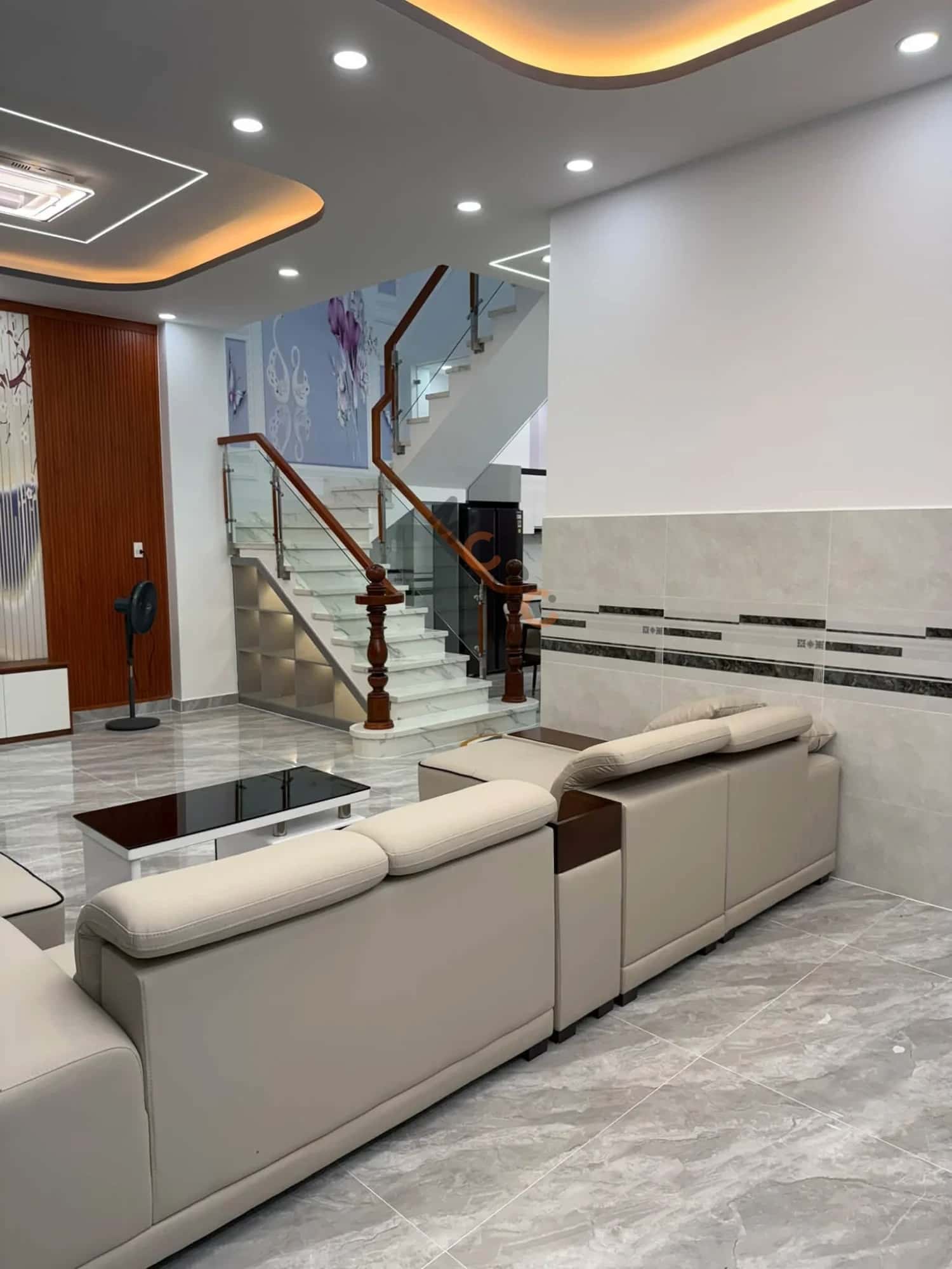 Bán nhà hẻm Nguyễn Thị Thử Huyện Hóc Môn, TP.HCM – 5 phòng ngủ, giá 5.5 tỷ — Hình 3 Bán nhà hẻm Nguyễn Thị Thử Huyện Hóc Môn, TP.HCM – 5 phòng ngủ, giá 5.5 tỷ — Hình 3