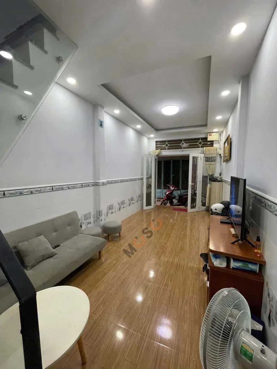 Bán nhà hẻm Phú Trung Quận Tân Bình, TP.HCM – 3 phòng ngủ, giá 3.9 tỷ — Hình 2 Bán nhà hẻm Phú Trung Quận Tân Bình, TP.HCM – 3 phòng ngủ, giá 3.9 tỷ — Hình 2