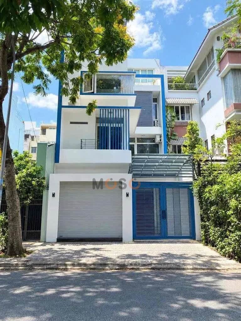 Cho thuê nhà mặt tiền Đường số 40 Quận 7, TP.HCM – 5 phòng ngủ, giá 42 triệu Cho thuê nhà mặt tiền Đường số 40 Quận 7, TP.HCM – 5 phòng ngủ, giá 42 triệu