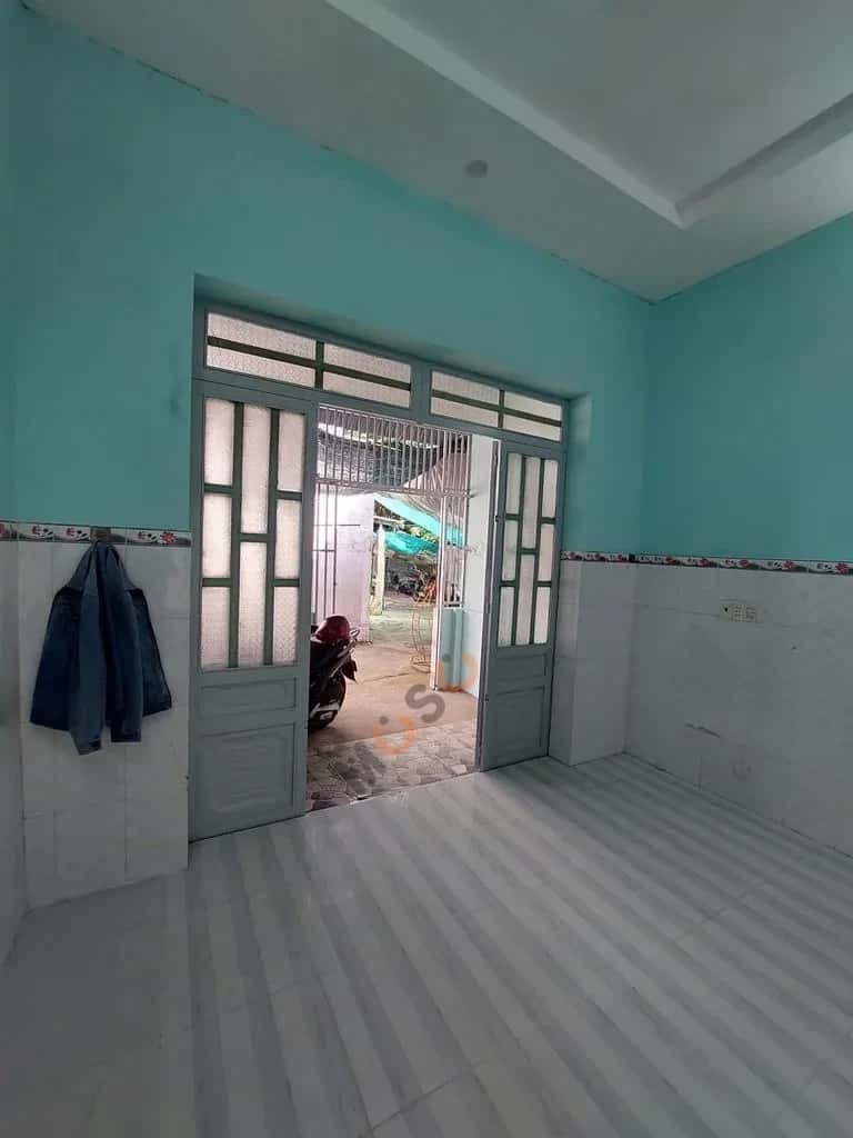 Bán nhà hẻm Ấp Chánh Huyện Bến Lức, Long An – 2 phòng ngủ, giá 950 triệu — Hình 2 Bán nhà hẻm Ấp Chánh Huyện Bến Lức, Long An – 2 phòng ngủ, giá 950 triệu — Hình 2