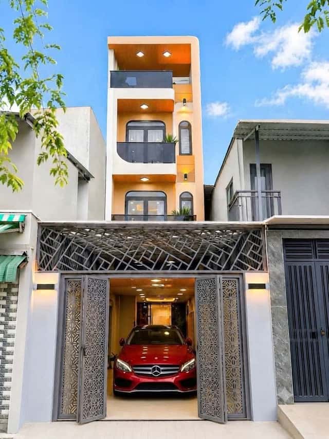 Bán nhà mặt tiền Chuyên Dùng Quận 7, TP.HCM – 6 phòng ngủ, giá 14.5 tỷ Bán nhà mặt tiền Chuyên Dùng Quận 7, TP.HCM – 6 phòng ngủ, giá 14.5 tỷ