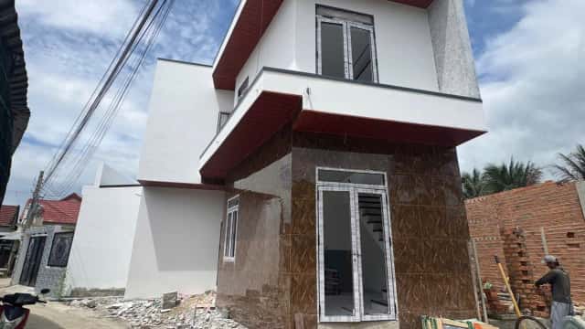 Bán nhà hẻm thôn Trung 2, đường Bầu Dài Huyện Diên Khánh, Khánh Hòa – 3 phòng ngủ, giá 1.9 tỷ Bán nhà hẻm thôn Trung 2, đường Bầu Dài Huyện Diên Khánh, Khánh Hòa – 3 phòng ngủ, giá 1.9 tỷ