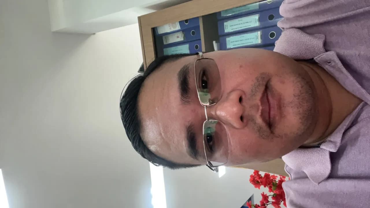 Lưu Lê Hải Lưu Lê Hải