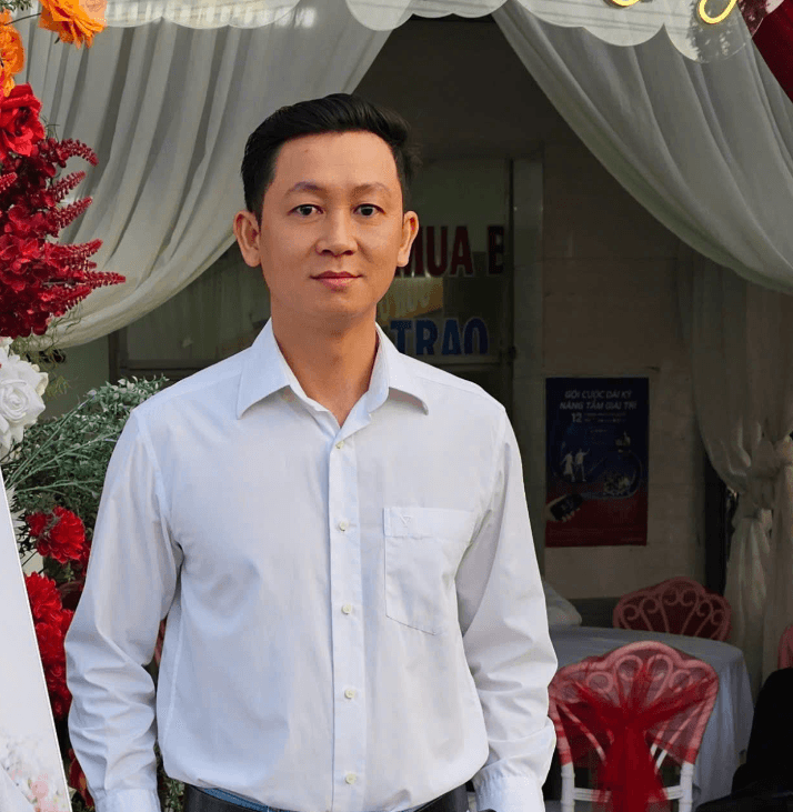 Nguyễn Hữu Lợi Nguyễn Hữu Lợi