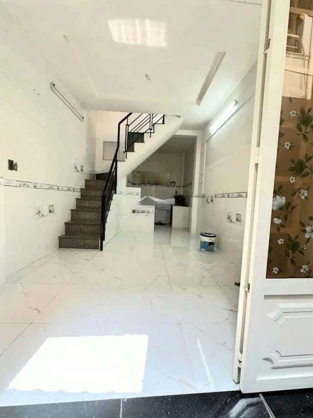 Cho thuê nhà hẻm Đường Số 18 Tân Phú, TP.HCM – 3 phòng ngủ, giá 5 triệu Cho thuê nhà hẻm Đường Số 18 Tân Phú, TP.HCM – 3 phòng ngủ, giá 5 triệu