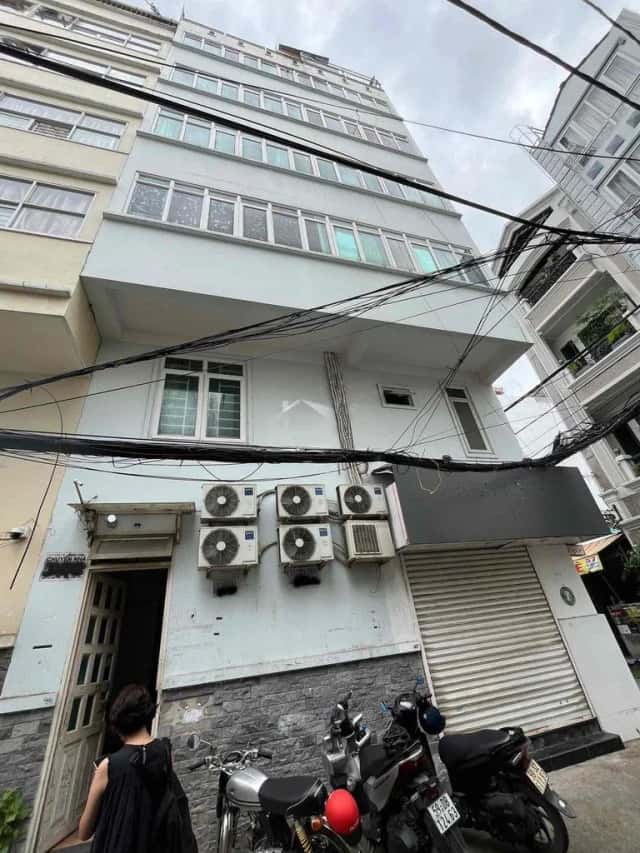 Cho thuê BĐS khác Đường Nguyễn Văn Cừ Quận 1, TP.HCM – 15 phòng ngủ, giá 60 triệu Cho thuê BĐS khác Đường Nguyễn Văn Cừ Quận 1, TP.HCM – 15 phòng ngủ, giá 60 triệu