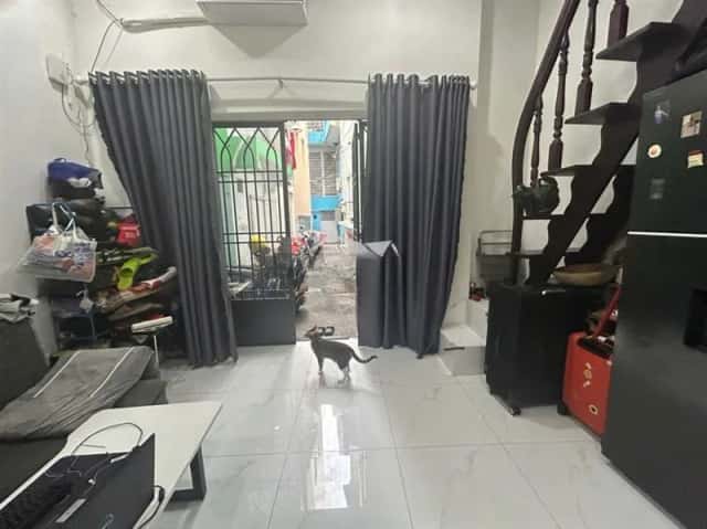 Cho thuê nhà hẻm Lý Thái Tổ Quận 10, Ho Chi Minh – 1 phòng ngủ, giá 12.5 triệu Cho thuê nhà hẻm Lý Thái Tổ Quận 10, Ho Chi Minh – 1 phòng ngủ, giá 12.5 triệu