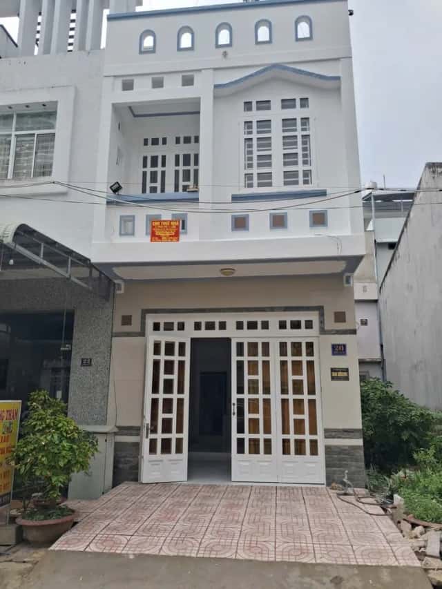 Cho thuê nhà hẻm Đường Lý Thái Tổ Hưng Phú, Cần Thơ – 2 phòng ngủ, giá 10.5 triệu Cho thuê nhà hẻm Đường Lý Thái Tổ Hưng Phú, Cần Thơ – 2 phòng ngủ, giá 10.5 triệu