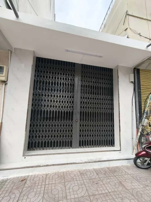 Cho thuê nhà mặt tiền Nguyễn Chí Thanh Quận 11, TP.HCM – 2 phòng ngủ, giá 35 triệu Cho thuê nhà mặt tiền Nguyễn Chí Thanh Quận 11, TP.HCM – 2 phòng ngủ, giá 35 triệu