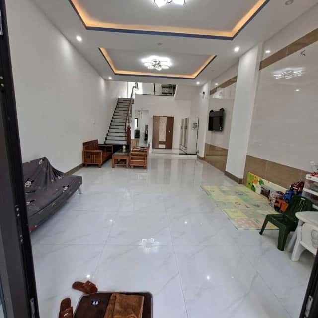 Cho thuê nhà hẻm Phan Triêm Hòa Xuân, Đà Nẵng – 4 phòng ngủ, giá 15 triệu Cho thuê nhà hẻm Phan Triêm Hòa Xuân, Đà Nẵng – 4 phòng ngủ, giá 15 triệu