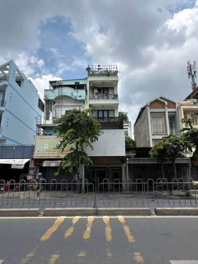 Cho thuê nhà mặt tiền Đường Nguyễn Văn Lượng Gò Vấp, TP.HCM – 6 phòng ngủ, giá 53 triệu Cho thuê nhà mặt tiền Đường Nguyễn Văn Lượng Gò Vấp, TP.HCM – 6 phòng ngủ, giá 53 triệu