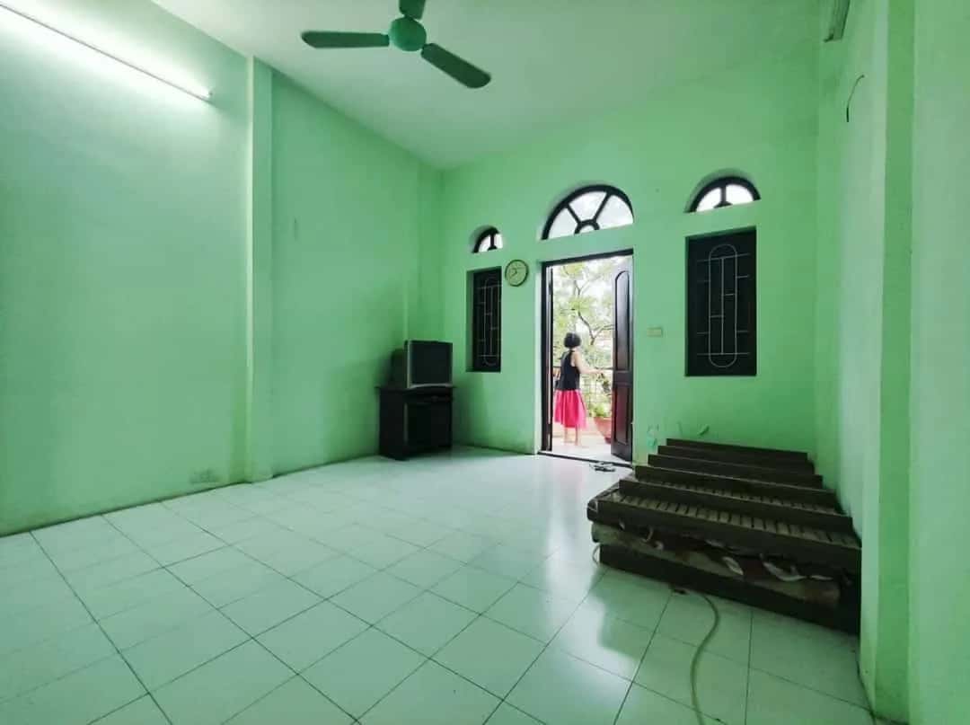 Cho thuê nhà hẻm Đường Hoàng Hoa Thám Ngọc Hà, Hà Nội – 3 phòng ngủ, giá 10 triệu Cho thuê nhà hẻm Đường Hoàng Hoa Thám Ngọc Hà, Hà Nội – 3 phòng ngủ, giá 10 triệu