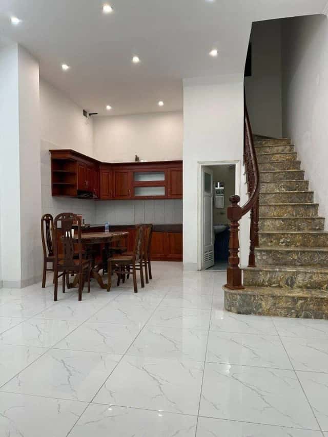 Cho thuê nhà hẻm Đường Nguyễn Trãi Thanh Xuân, Hà Nội – 4 phòng ngủ, giá 14 triệu Cho thuê nhà hẻm Đường Nguyễn Trãi Thanh Xuân, Hà Nội – 4 phòng ngủ, giá 14 triệu