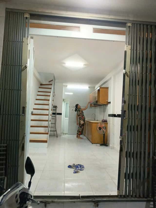 Bán nhà hẻm Đường Nguyễn Xí Quận Bình Thạnh, TP.HCM – 1 phòng ngủ, giá 2.2 tỷ Bán nhà hẻm Đường Nguyễn Xí Quận Bình Thạnh, TP.HCM – 1 phòng ngủ, giá 2.2 tỷ