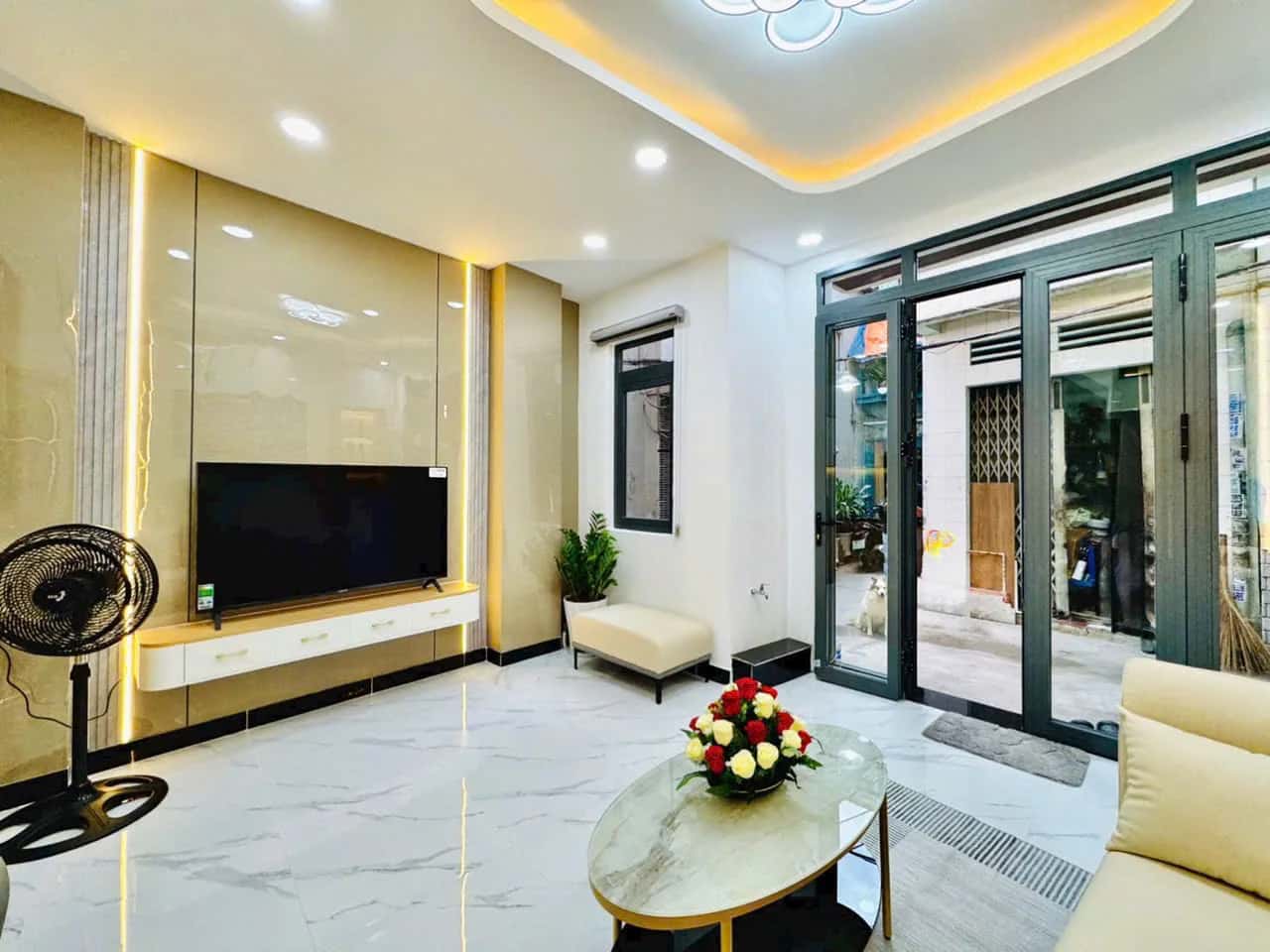 Bán nhà hẻm 304/5/5 Bùi Đình Tuý Quận Bình Thạnh, TP.HCM – 4 phòng ngủ, giá 6 tỷ — Hình 3 Bán nhà hẻm 304/5/5 Bùi Đình Tuý Quận Bình Thạnh, TP.HCM – 4 phòng ngủ, giá 6 tỷ — Hình 3