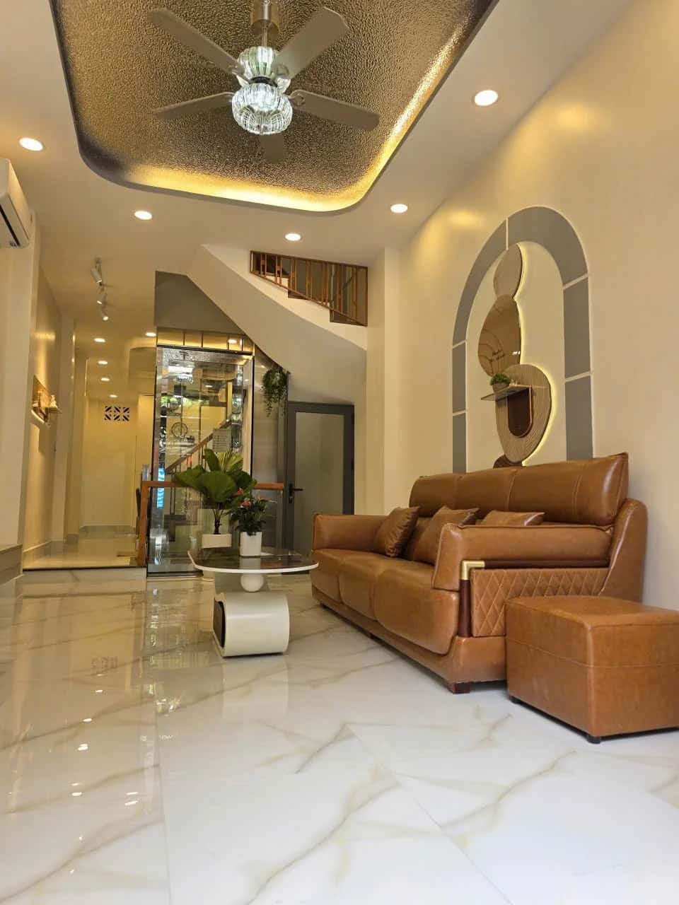 Bán nhà hẻm 305/31/17A Đường Lê Văn Sỹ Quận Tân Bình, TP.HCM – 5 phòng ngủ, giá 13.9 tỷ — Hình 2 Bán nhà hẻm 305/31/17A Đường Lê Văn Sỹ Quận Tân Bình, TP.HCM – 5 phòng ngủ, giá 13.9 tỷ — Hình 2