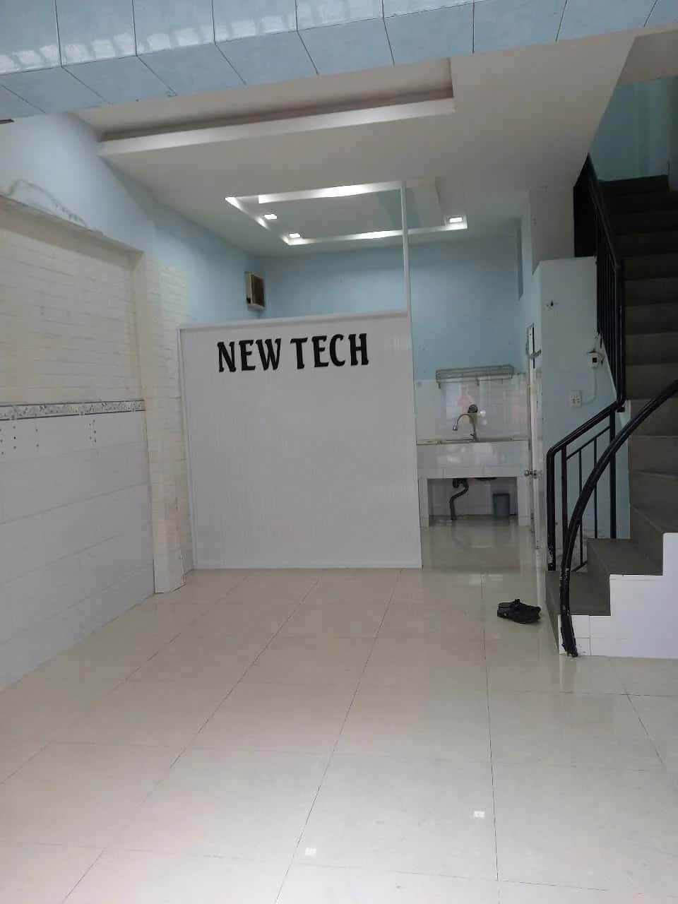 Bán nhà hẻm 5/31 Trịnh Đình Trọng Quận 11, TP.HCM – 2 phòng ngủ, giá 6.5 tỷ — Hình 2 Bán nhà hẻm 5/31 Trịnh Đình Trọng Quận 11, TP.HCM – 2 phòng ngủ, giá 6.5 tỷ — Hình 2