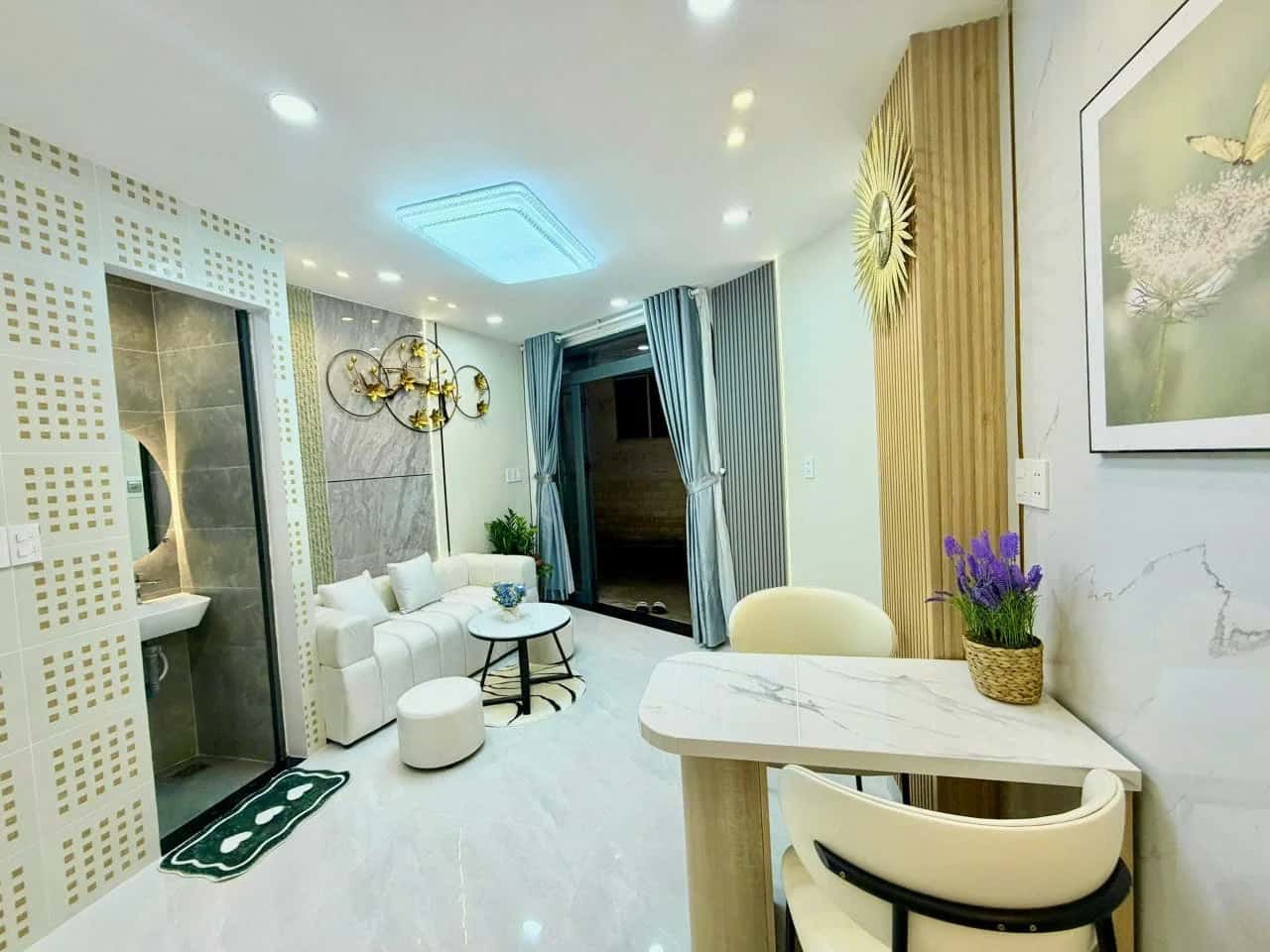 Bán nhà hẻm 183/3 Đường Hoàng Hoa Thám Quận Bình Thạnh, TP.HCM – 2 phòng ngủ, giá 3.8 tỷ — Hình 2 Bán nhà hẻm 183/3 Đường Hoàng Hoa Thám Quận Bình Thạnh, TP.HCM – 2 phòng ngủ, giá 3.8 tỷ — Hình 2